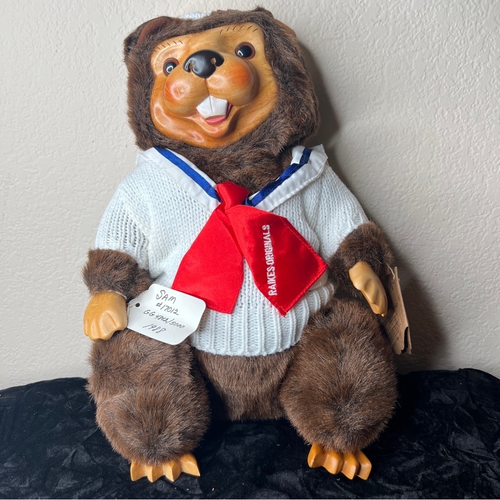 Applause 1988 Robert Raikes Sam The Beaver Signed & Numbered GG 4812/5000 ~ READ
